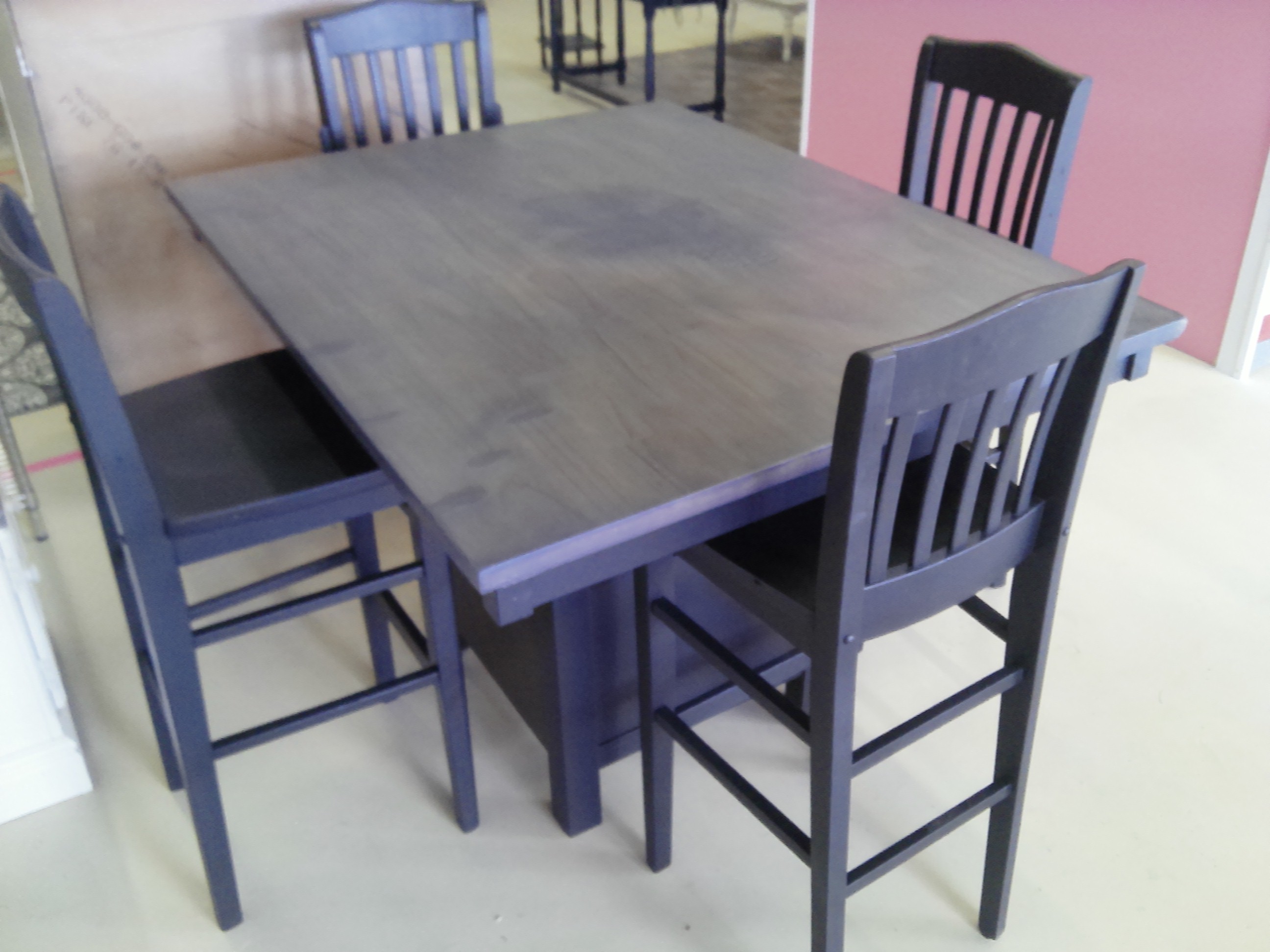 black-kitchen-tkablebeq82