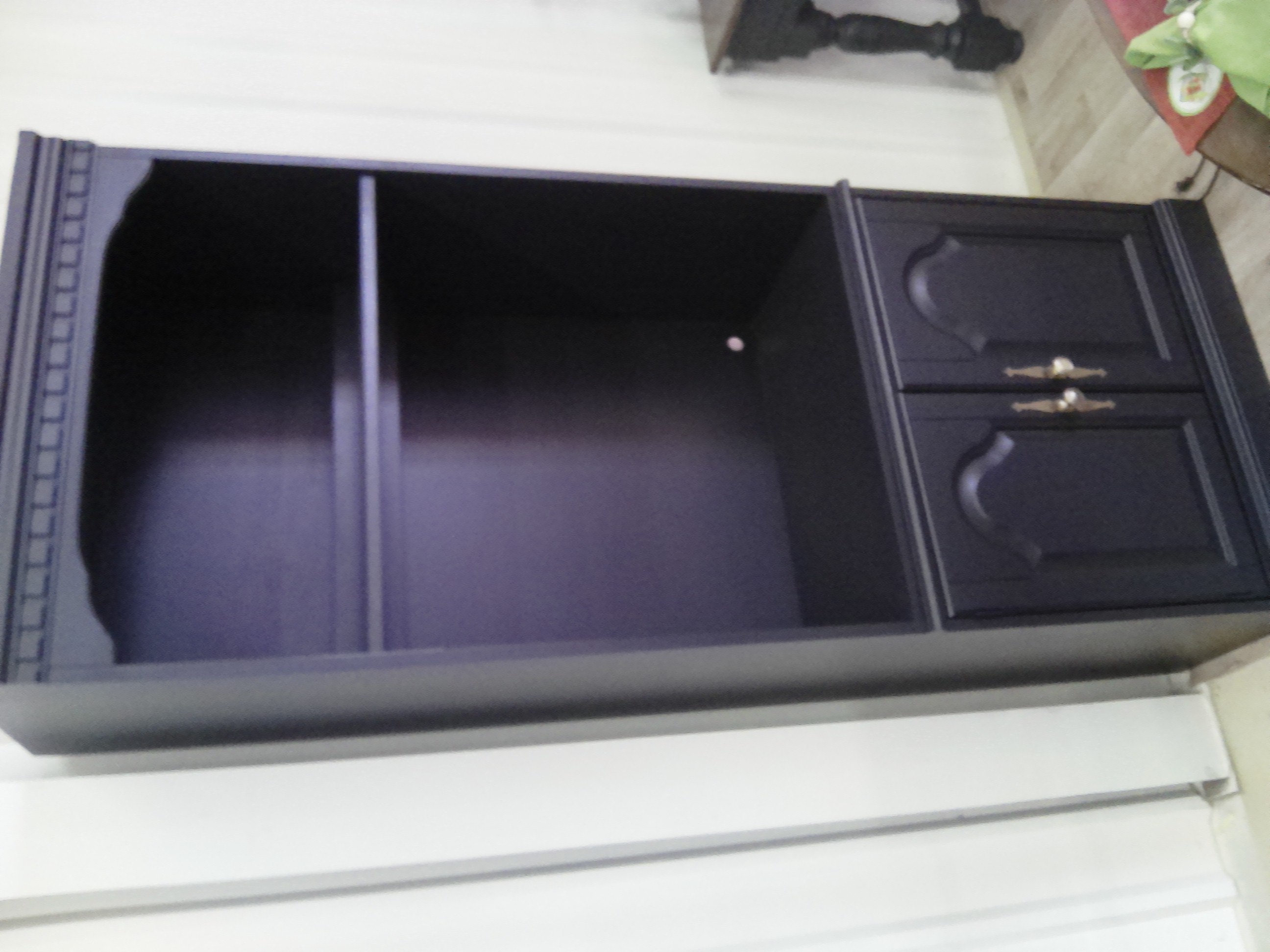 tall-black-cabinetNDhbg